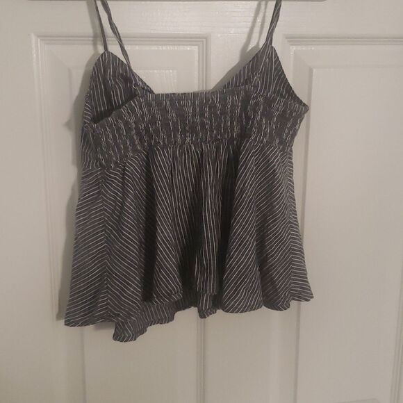 Abercrombie and fitch top women's xs - Picture 6 of 6